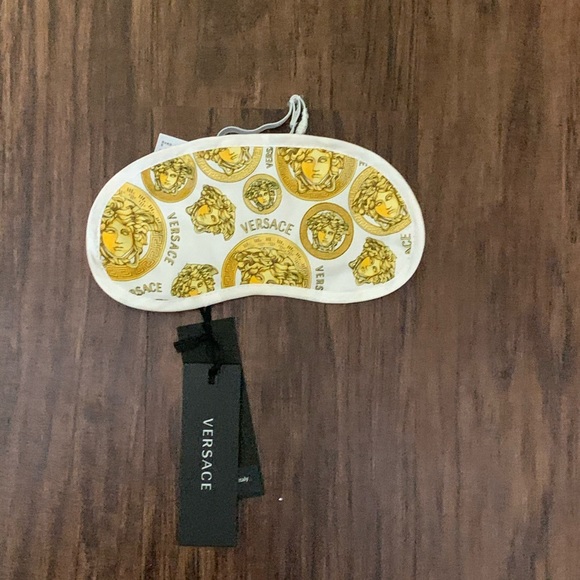 Versace Medusa Amplified Eye mask - Picture 2 of 15